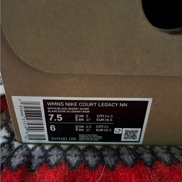 Women’s Nike Court Legacy Next Nature - Picture 5 of 7